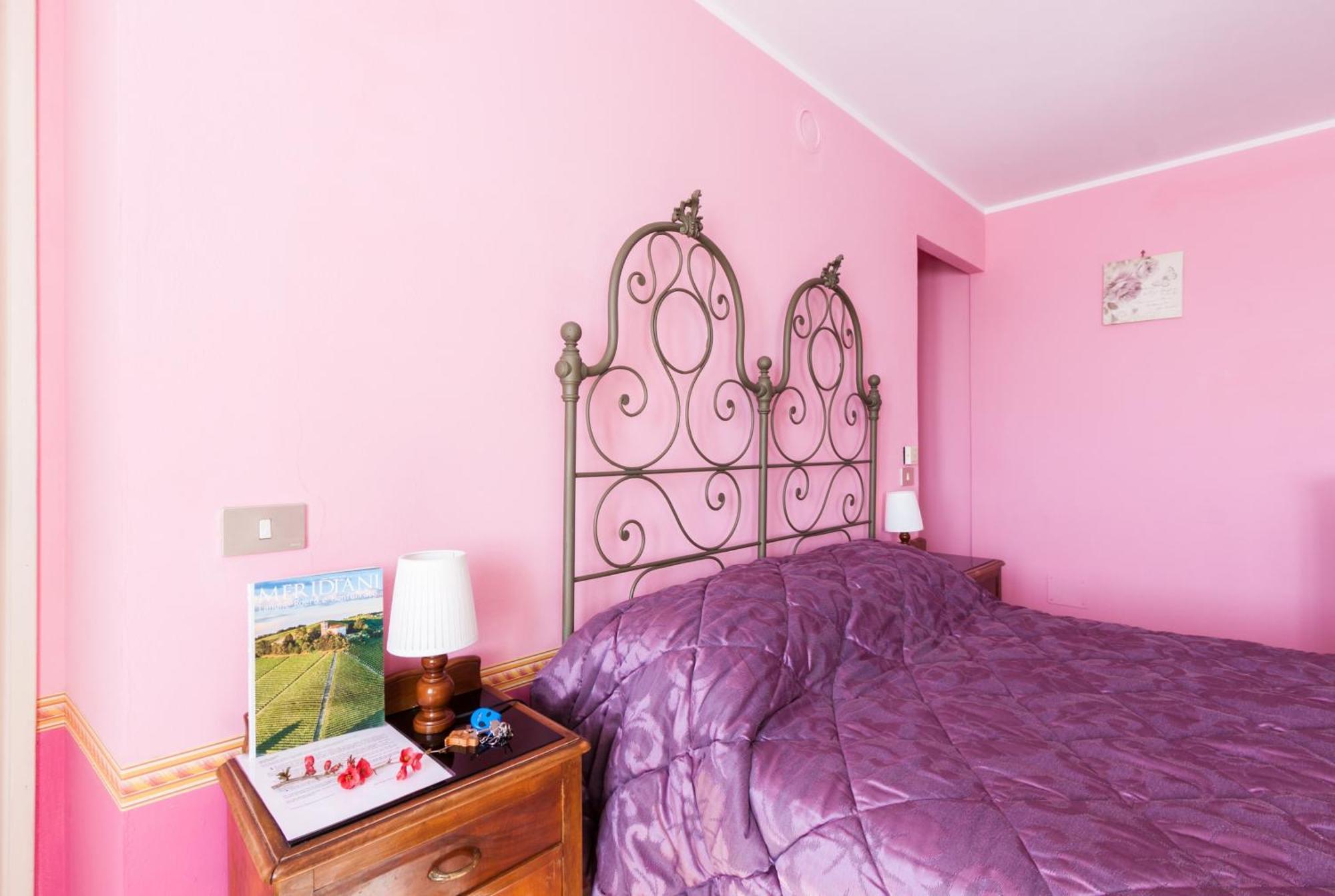 Bed And Breakfast Val D'Oche Castel Boglione Buitenkant foto