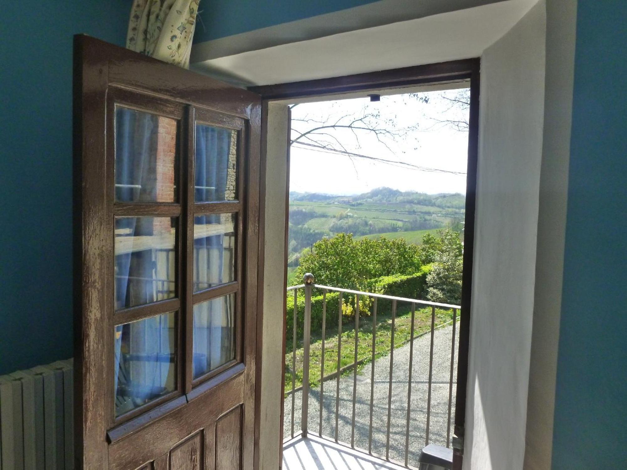 Bed And Breakfast Val D'Oche Castel Boglione Kamer foto
