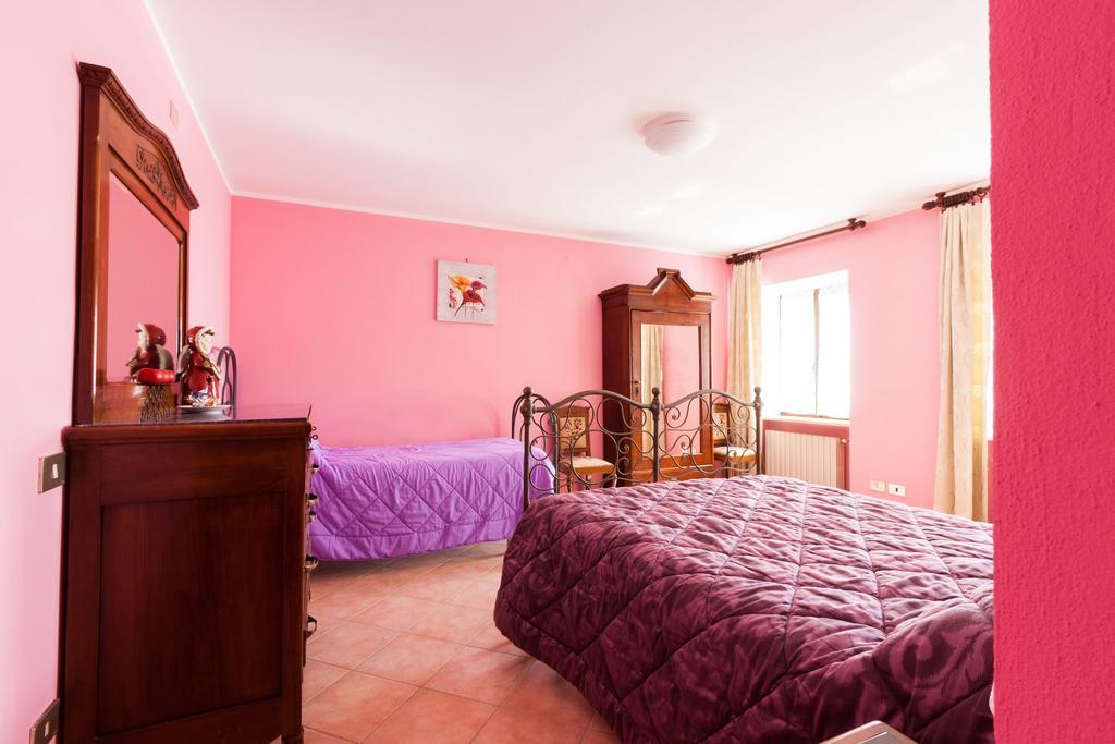 Bed And Breakfast Val D'Oche Castel Boglione Kamer foto