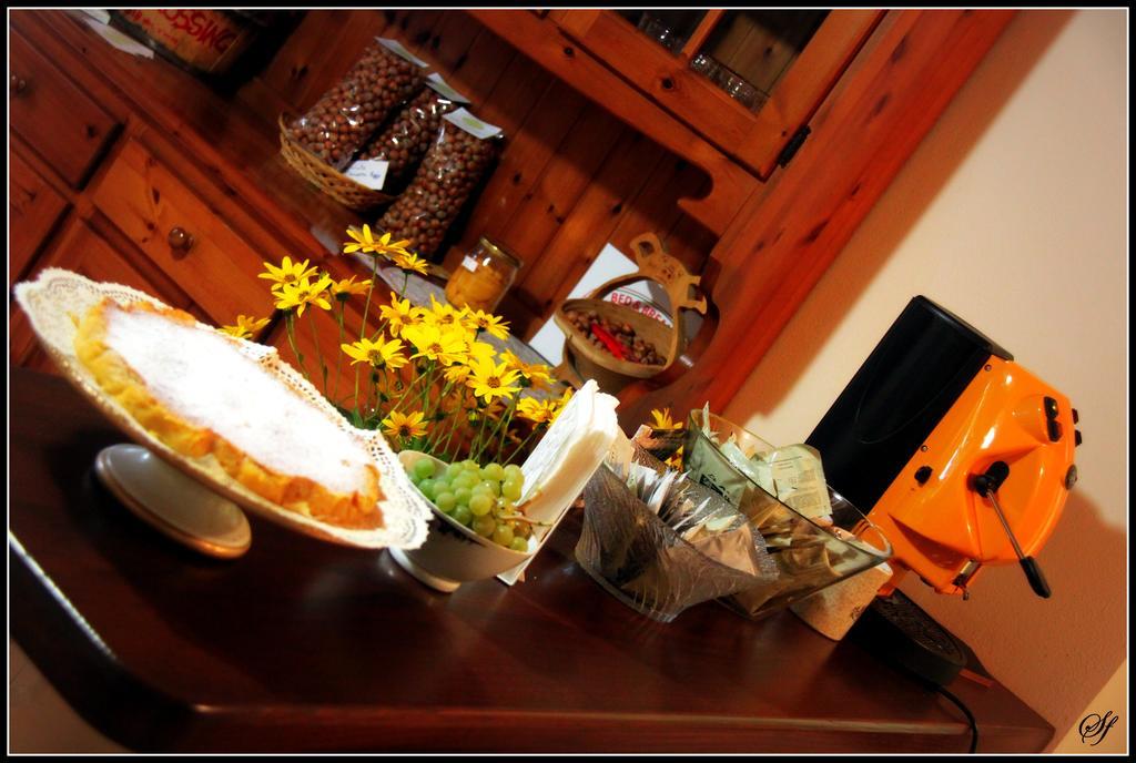 Bed And Breakfast Val D'Oche Castel Boglione Buitenkant foto